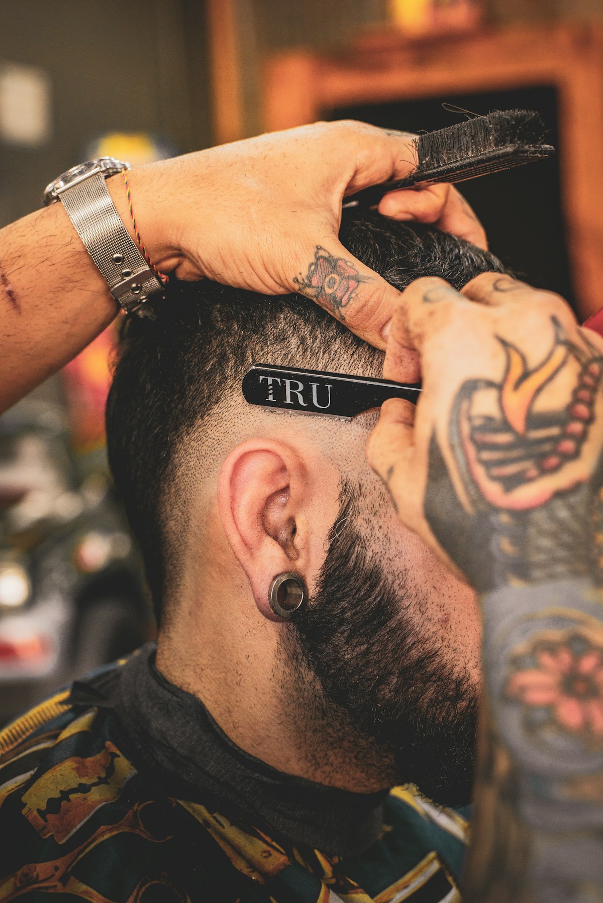Corte de Cabelo Masculino Personalizado com Visagismo